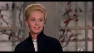 Gli Uccelli (1963) - Scena Iniziale - Film Completo Italiano